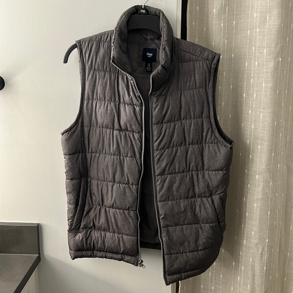 Gap winter vest